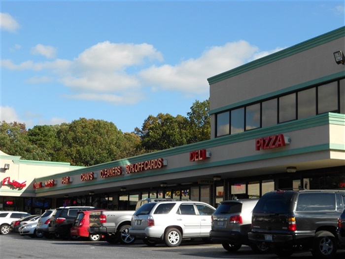 Smithtown, Jericho Turnpike, 19,000 SF 